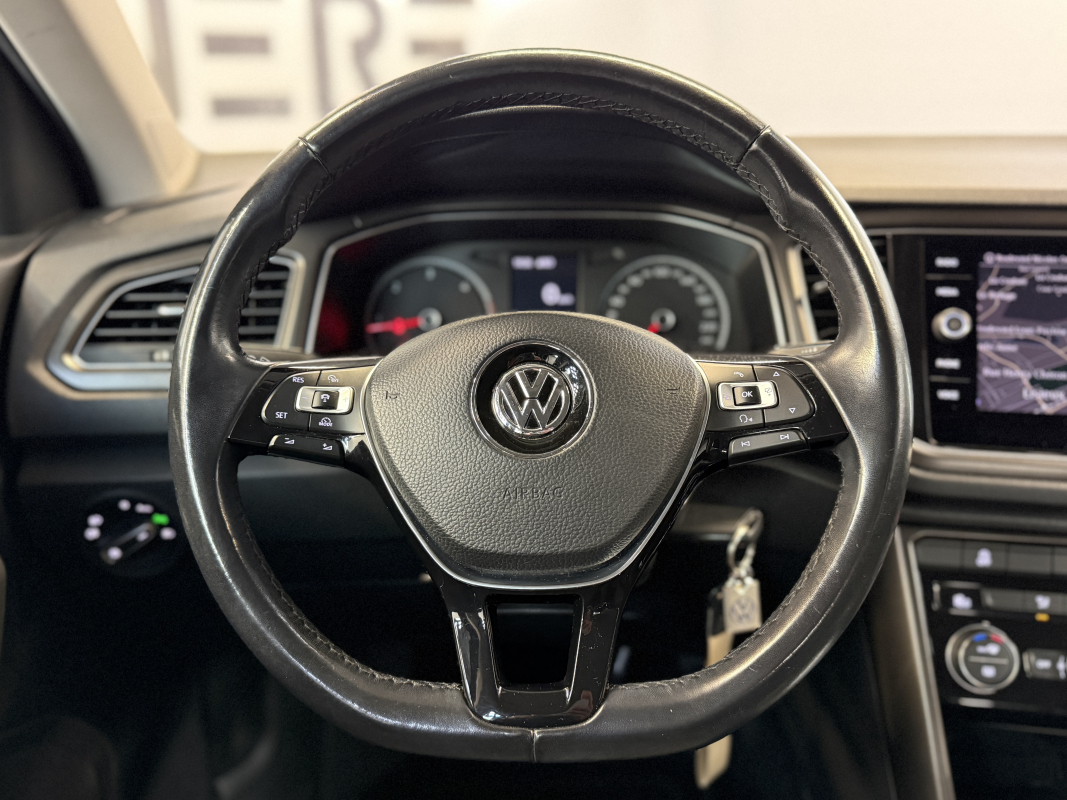 Volkswagen T-roc — 17