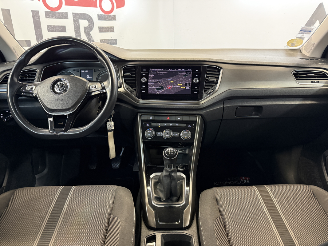 Volkswagen T-roc — 10