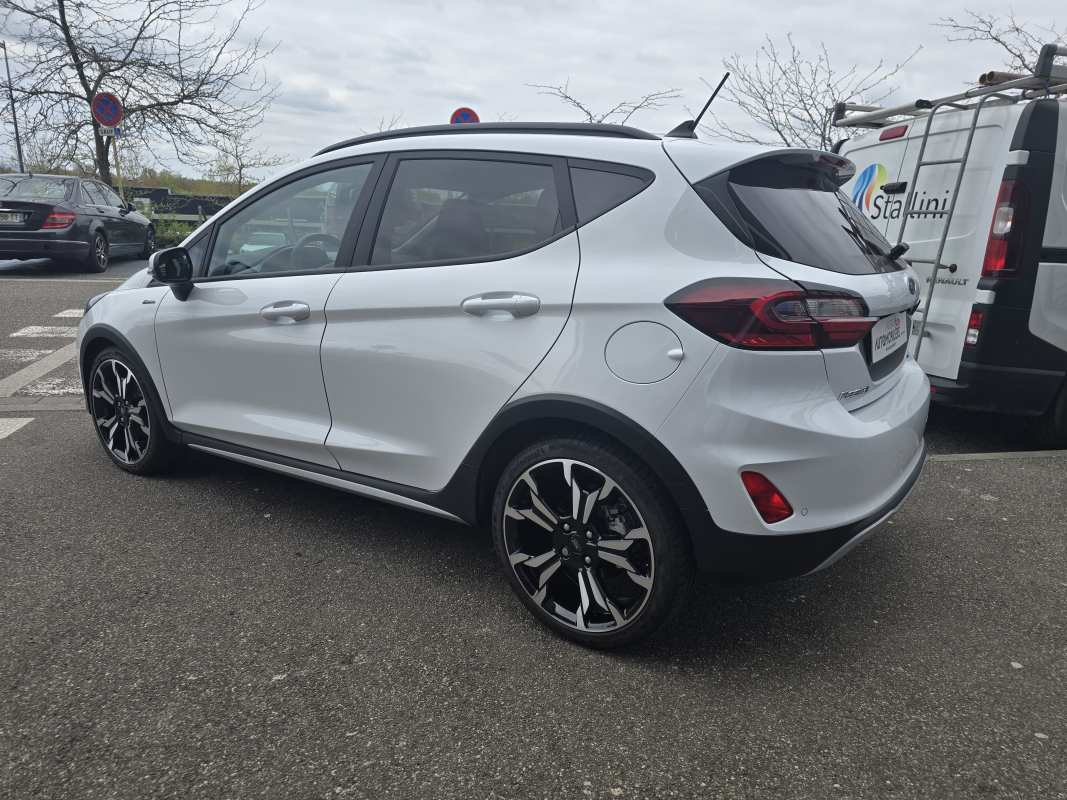 Ford Fiesta — 7
