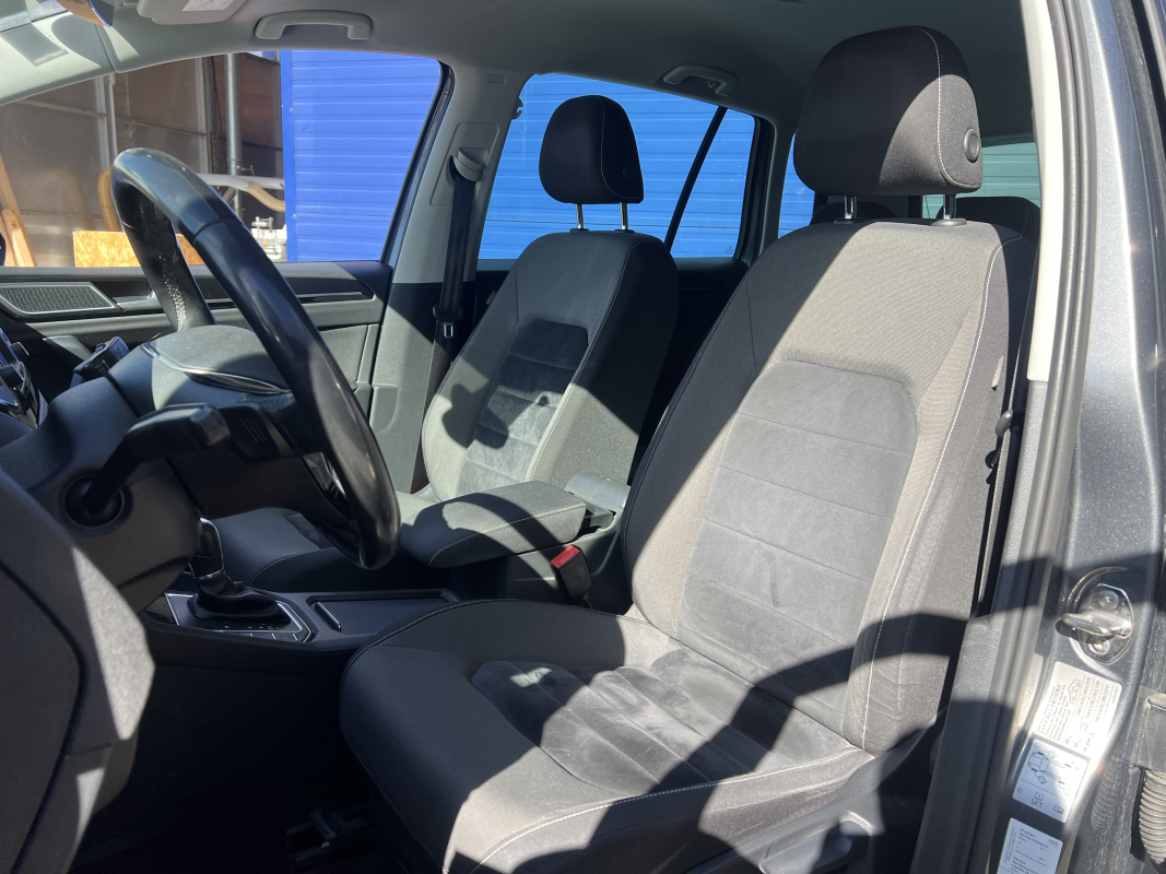 Volkswagen Golf Sportsvan — 10