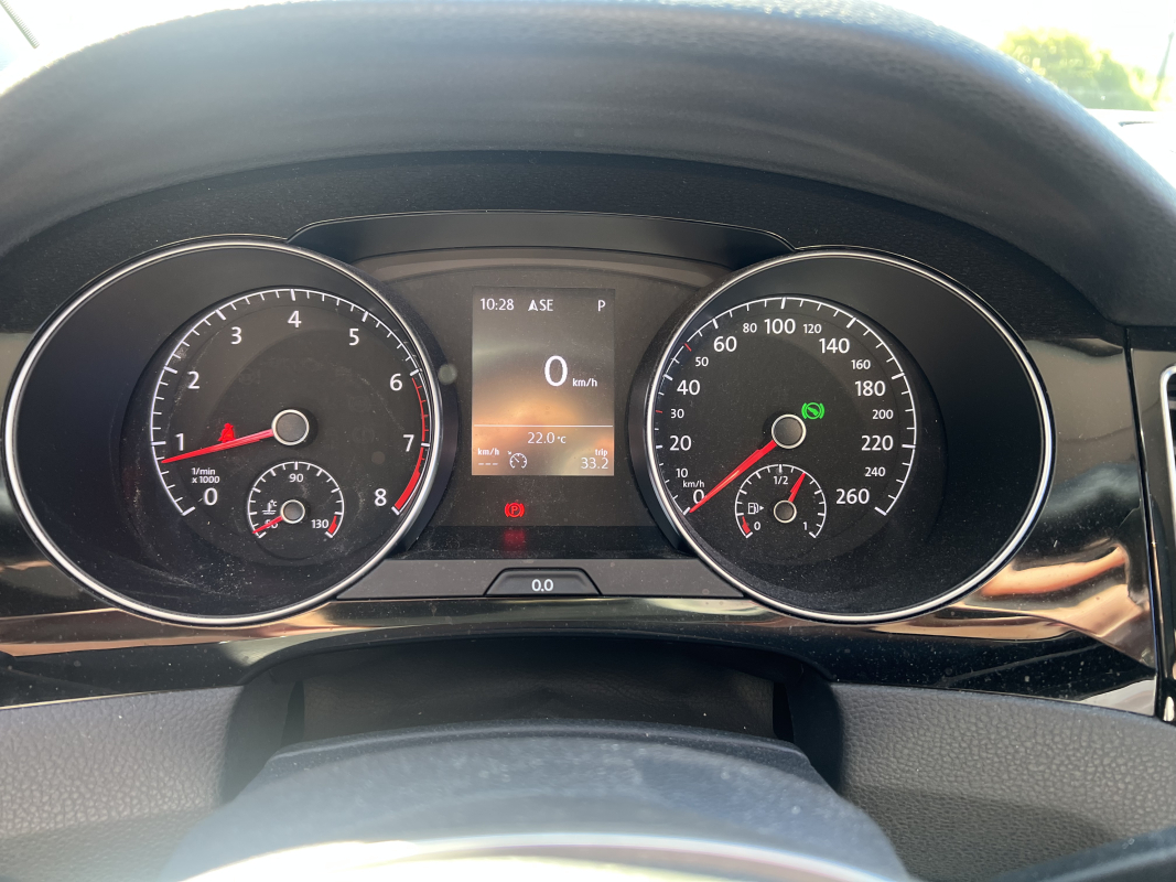 Volkswagen Golf Sportsvan — 14