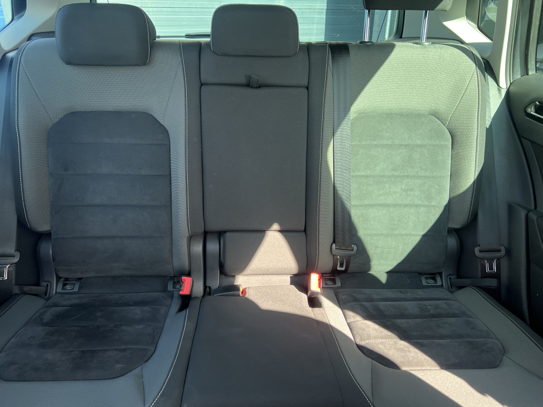 Volkswagen Golf Sportsvan — 24