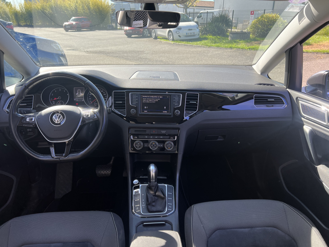 Volkswagen Golf Sportsvan — 27