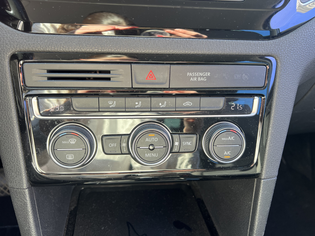 Volkswagen Golf Sportsvan — 30