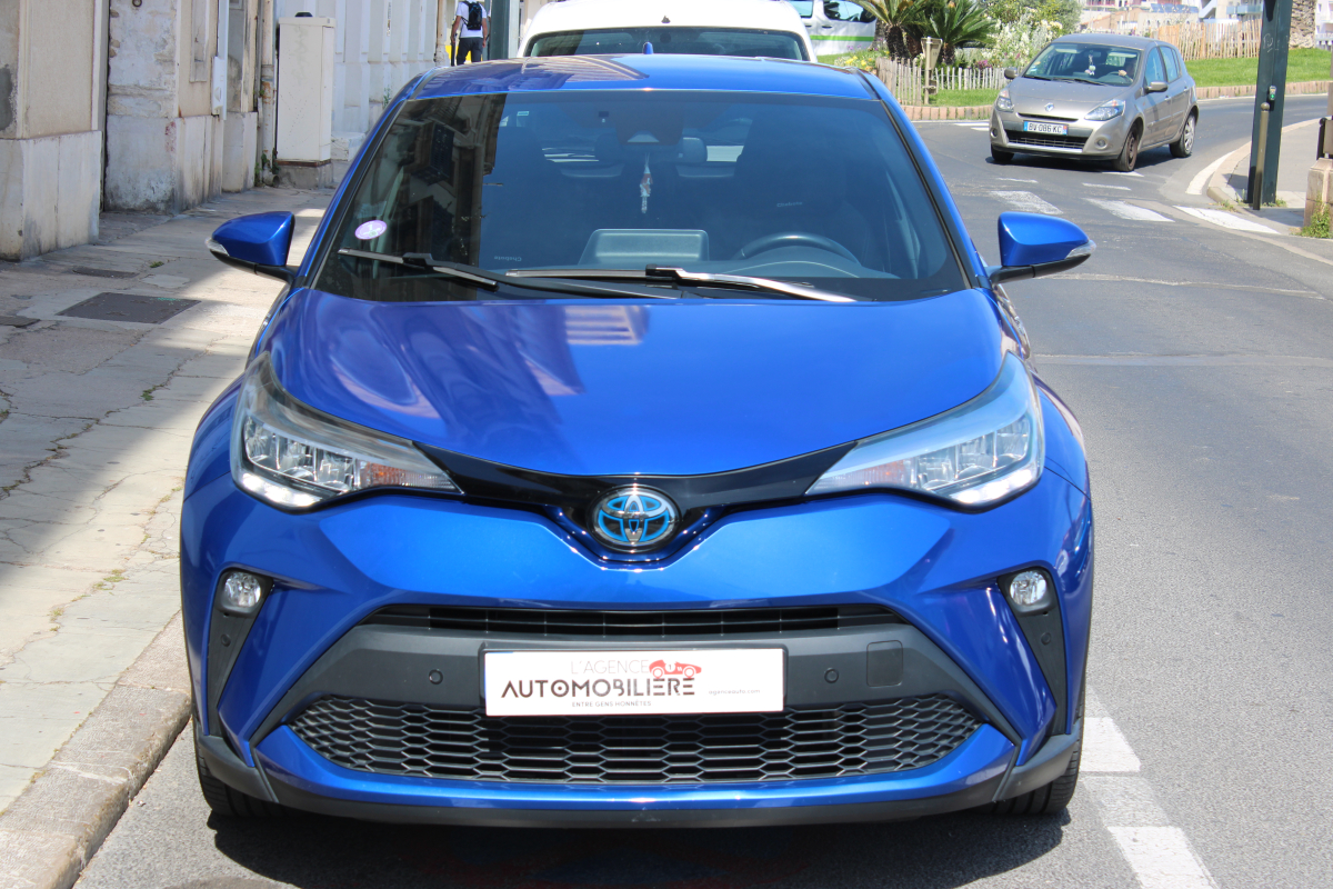 Toyota C-HR — 2