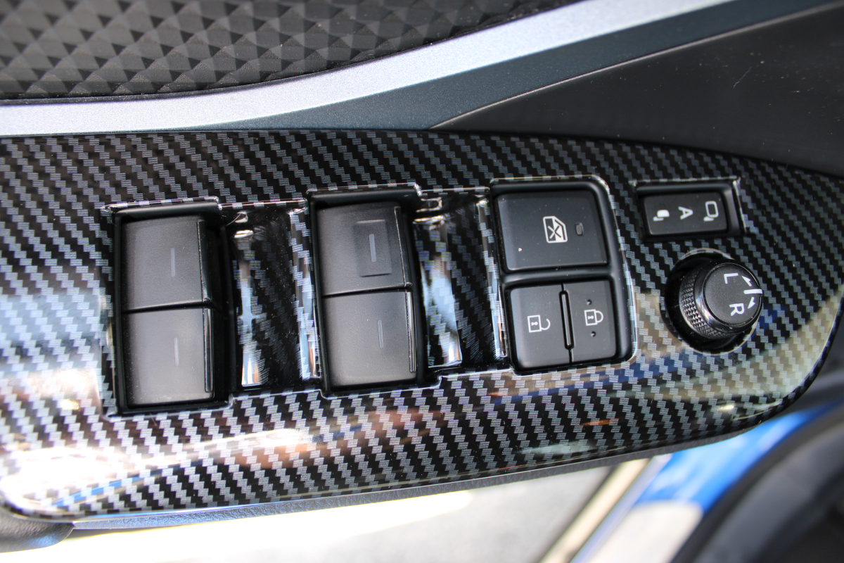 Toyota C-HR — 18