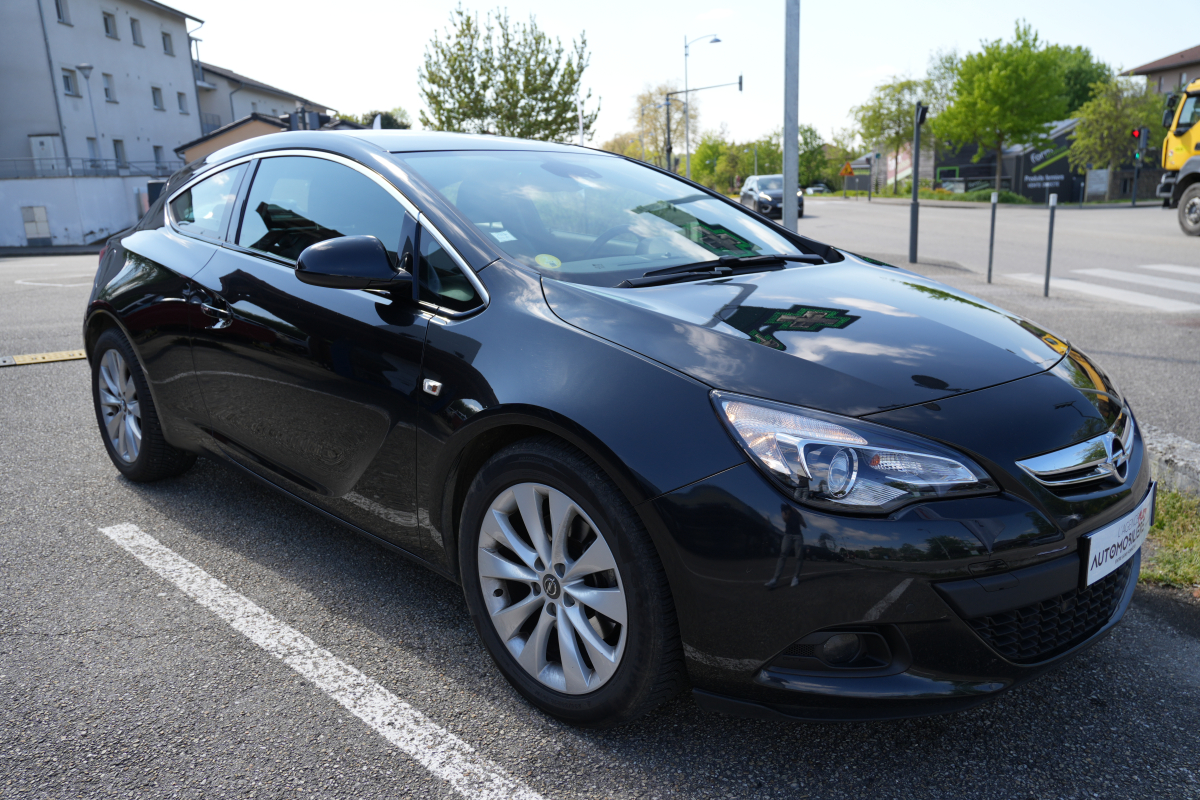 Opel Astra — 4