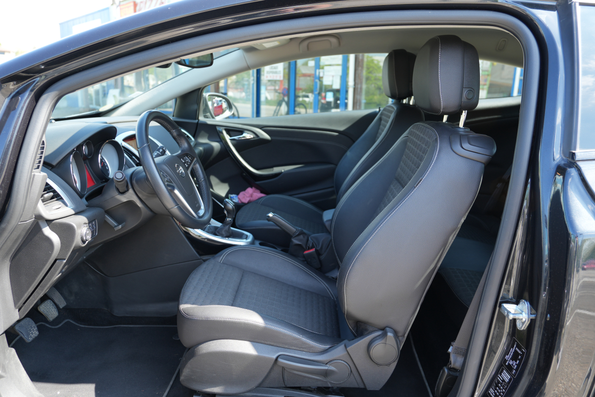 Opel Astra — 33