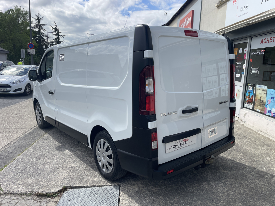 Renault Trafic — 8