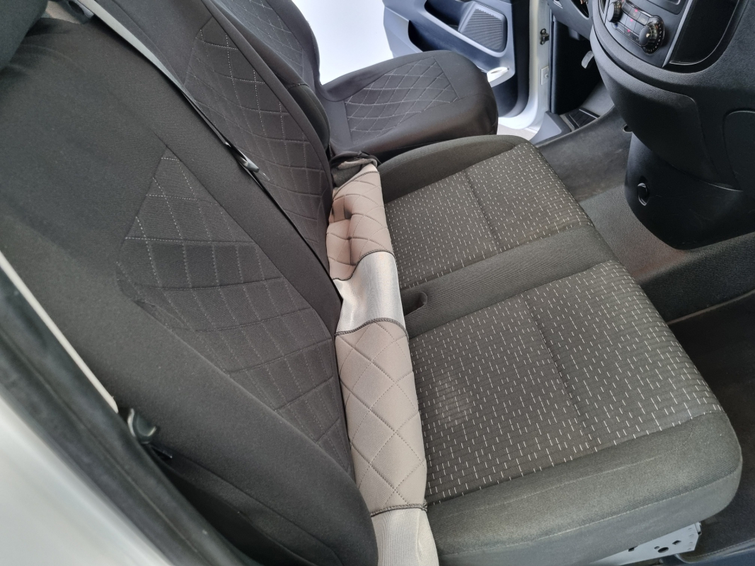 Mercedes Vito — 19