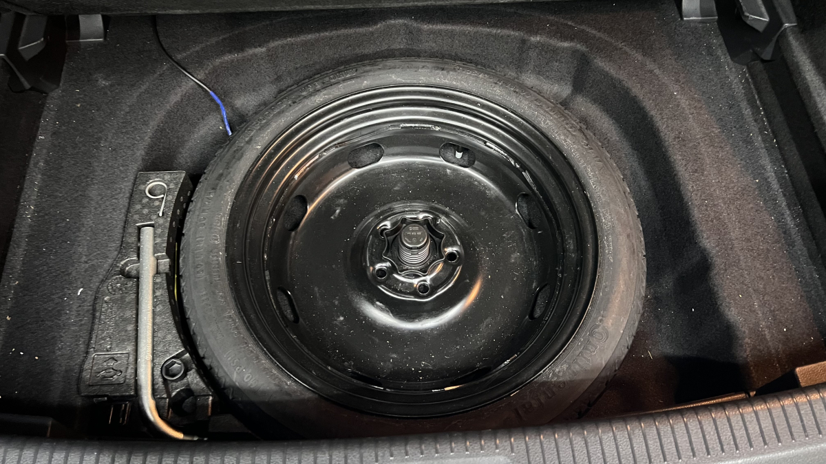 Volkswagen Golf — 31