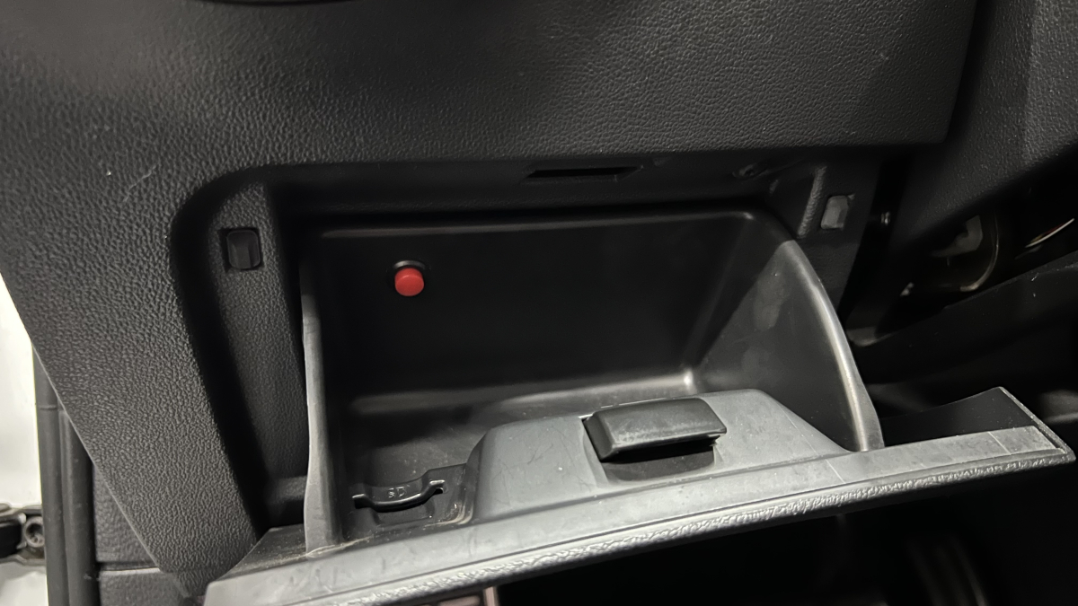 Volkswagen Golf — 34