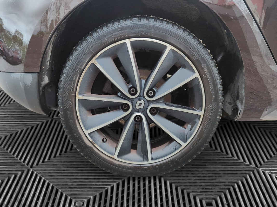 Renault Megane — 32