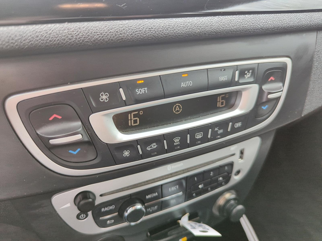 Renault Megane — 20