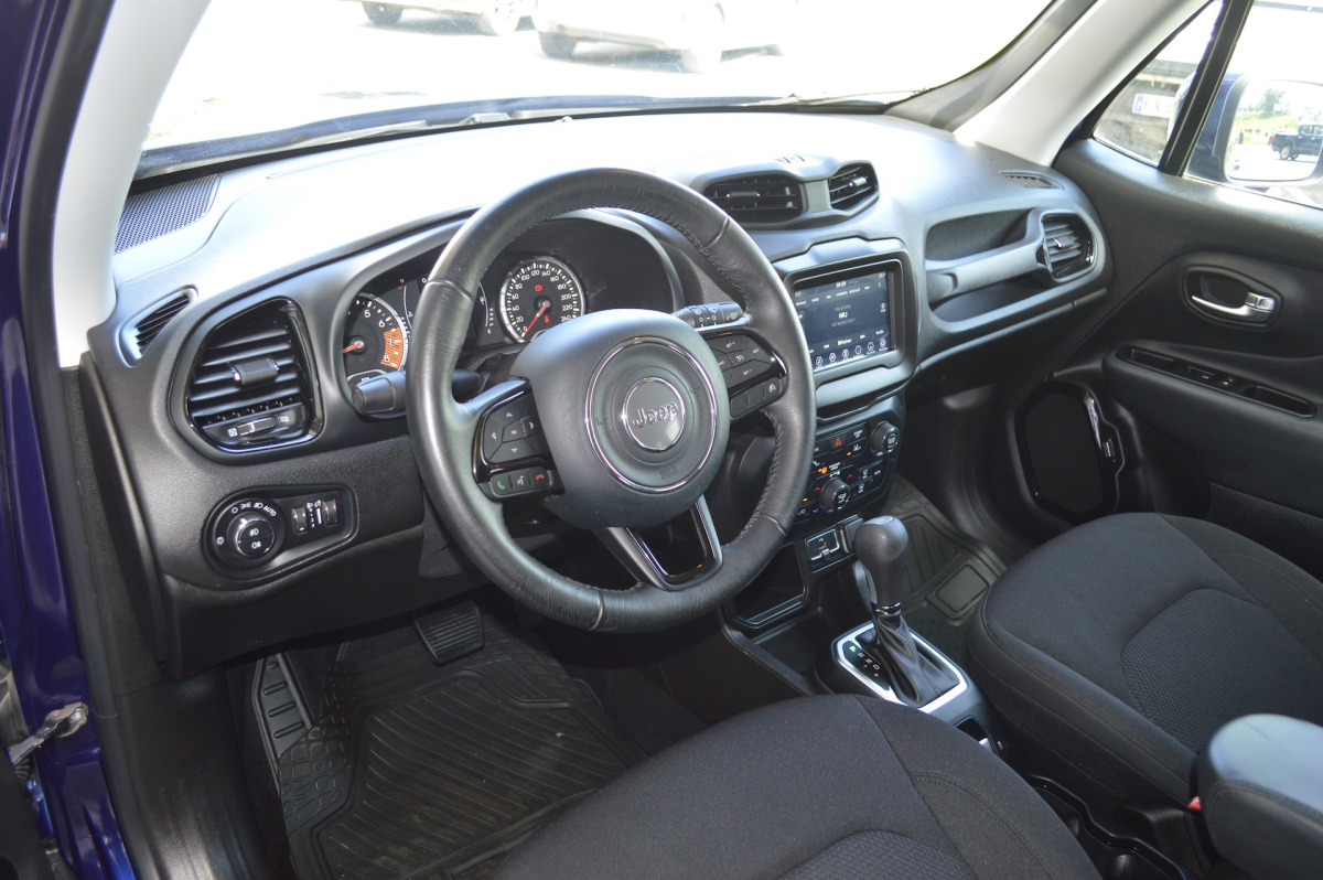 Jeep Renegade — 14