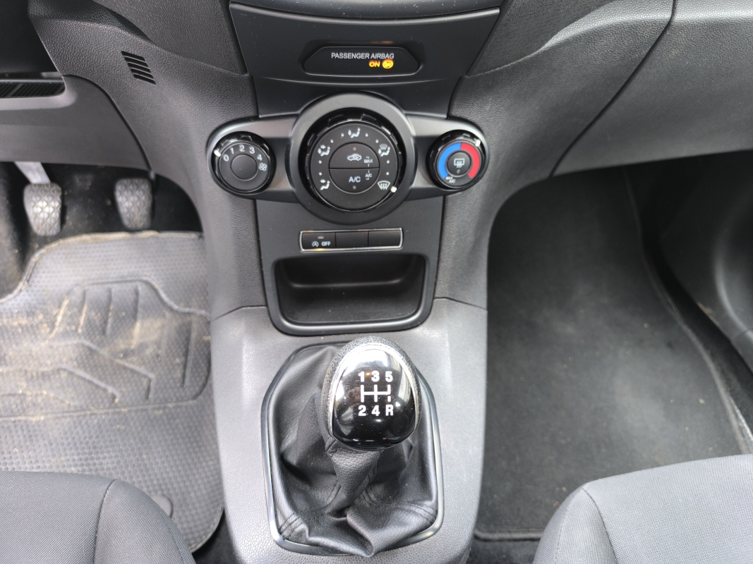 Ford Fiesta — 21
