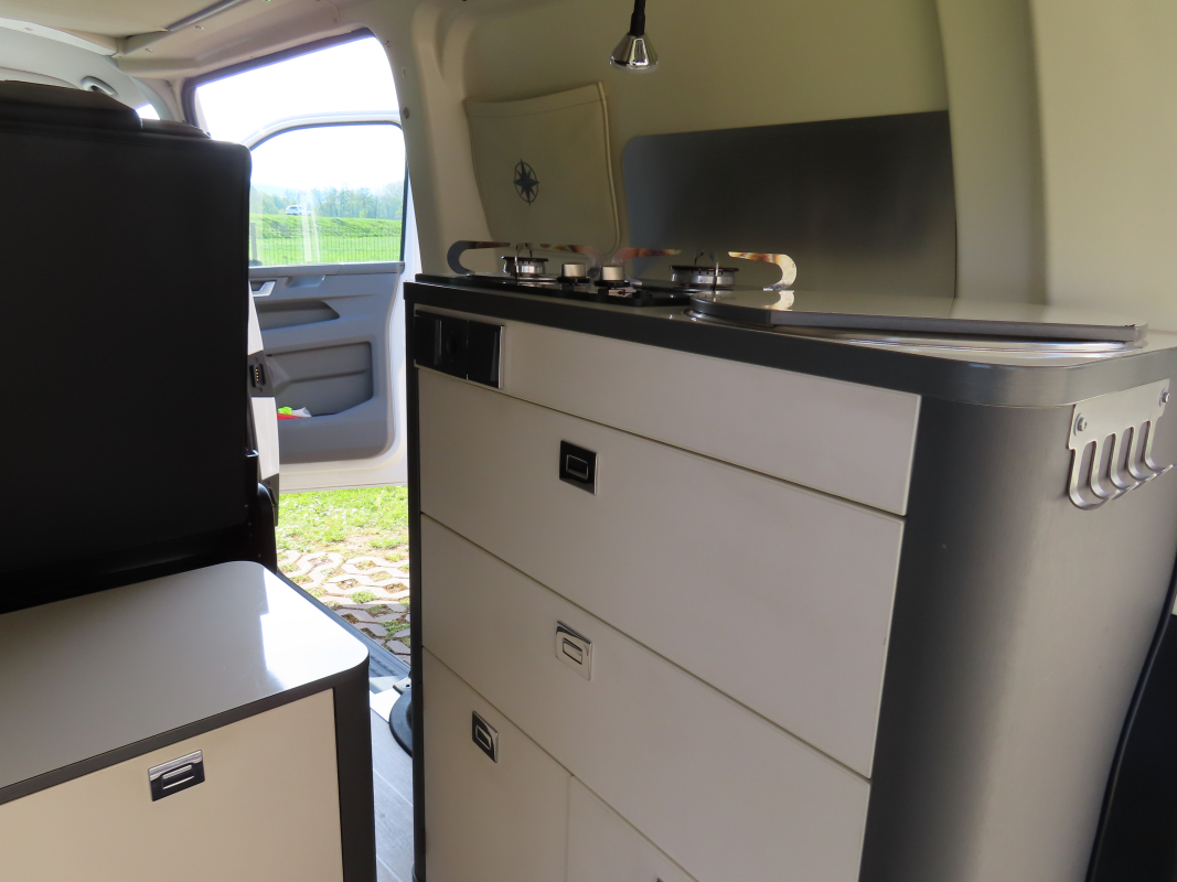 Volkswagen Transporter — 17