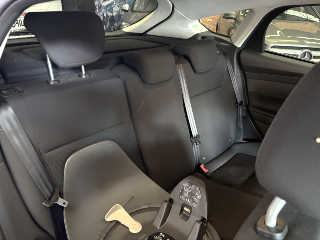 Ford Focus — 16