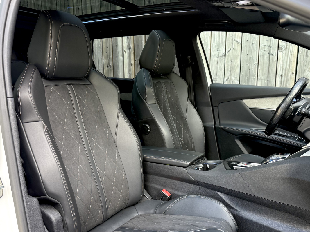 Peugeot 5008 — 8