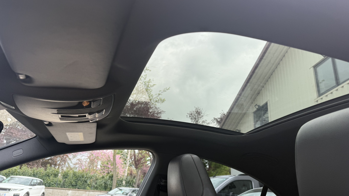 Mercedes Classe CLA — 13