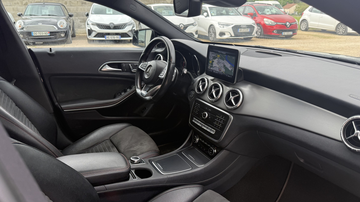 Mercedes Classe CLA — 11