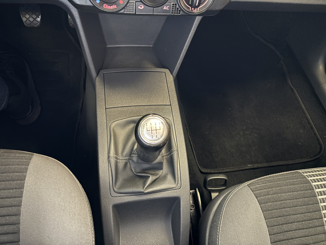 Volkswagen Polo — 20