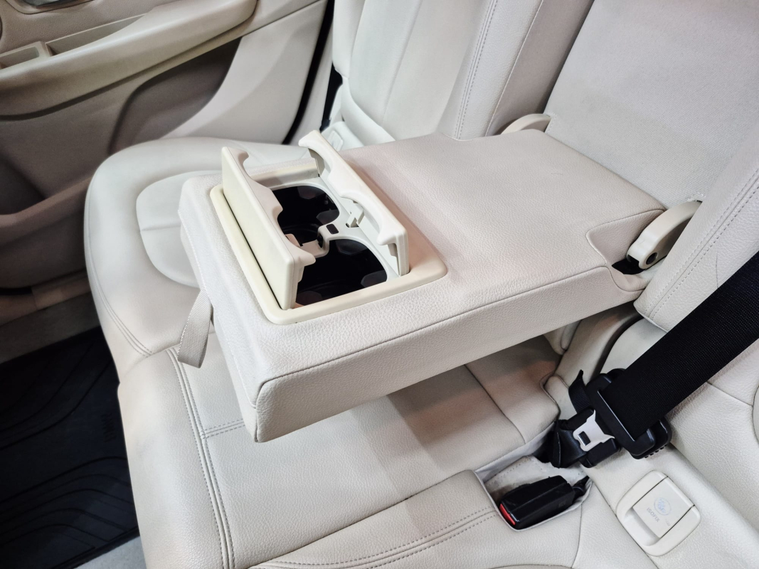 Bmw Série 2 Gran Tourer — 16