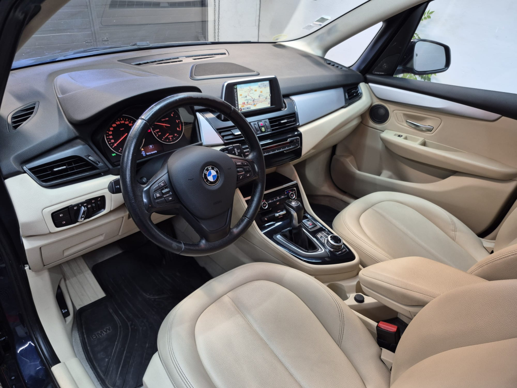 Bmw Série 2 Gran Tourer — 11
