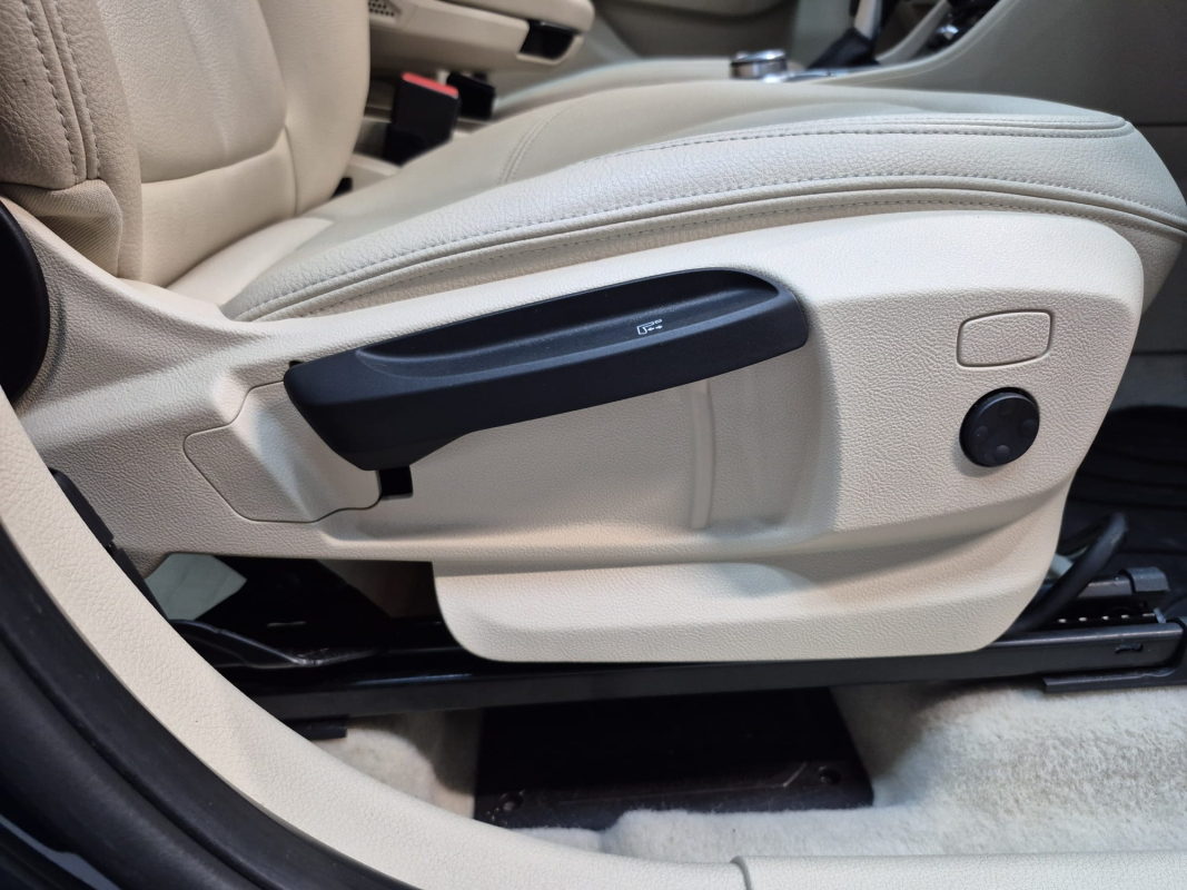 Bmw Série 2 Gran Tourer — 28