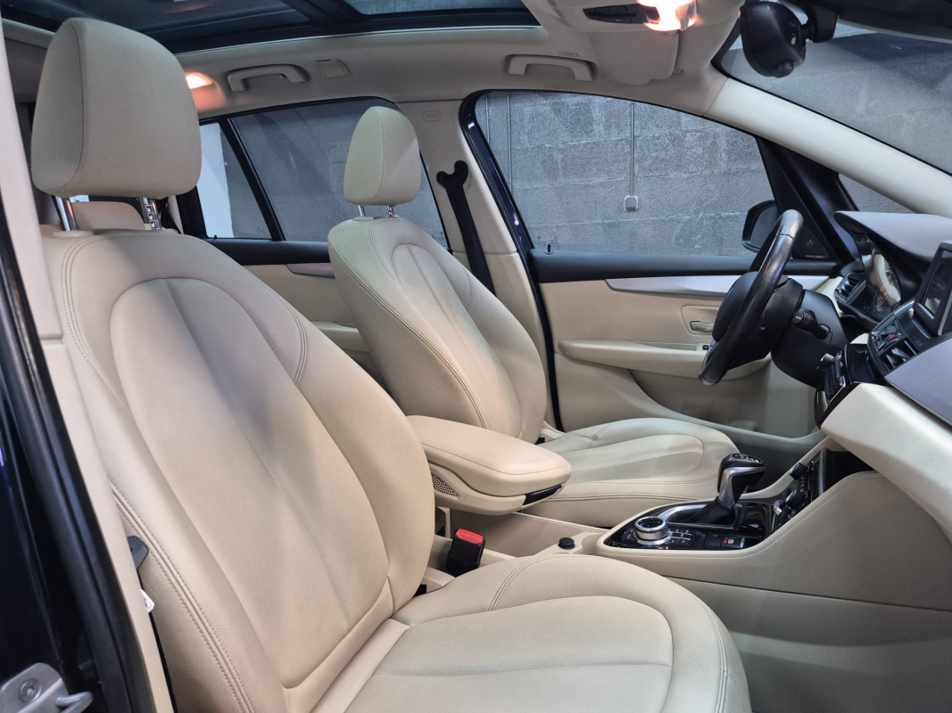 Bmw Série 2 Gran Tourer — 27
