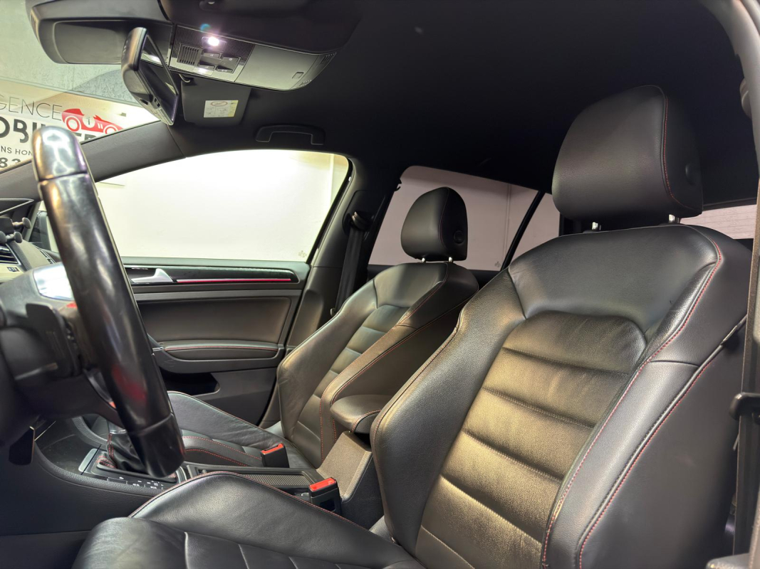 Volkswagen Golf — 13