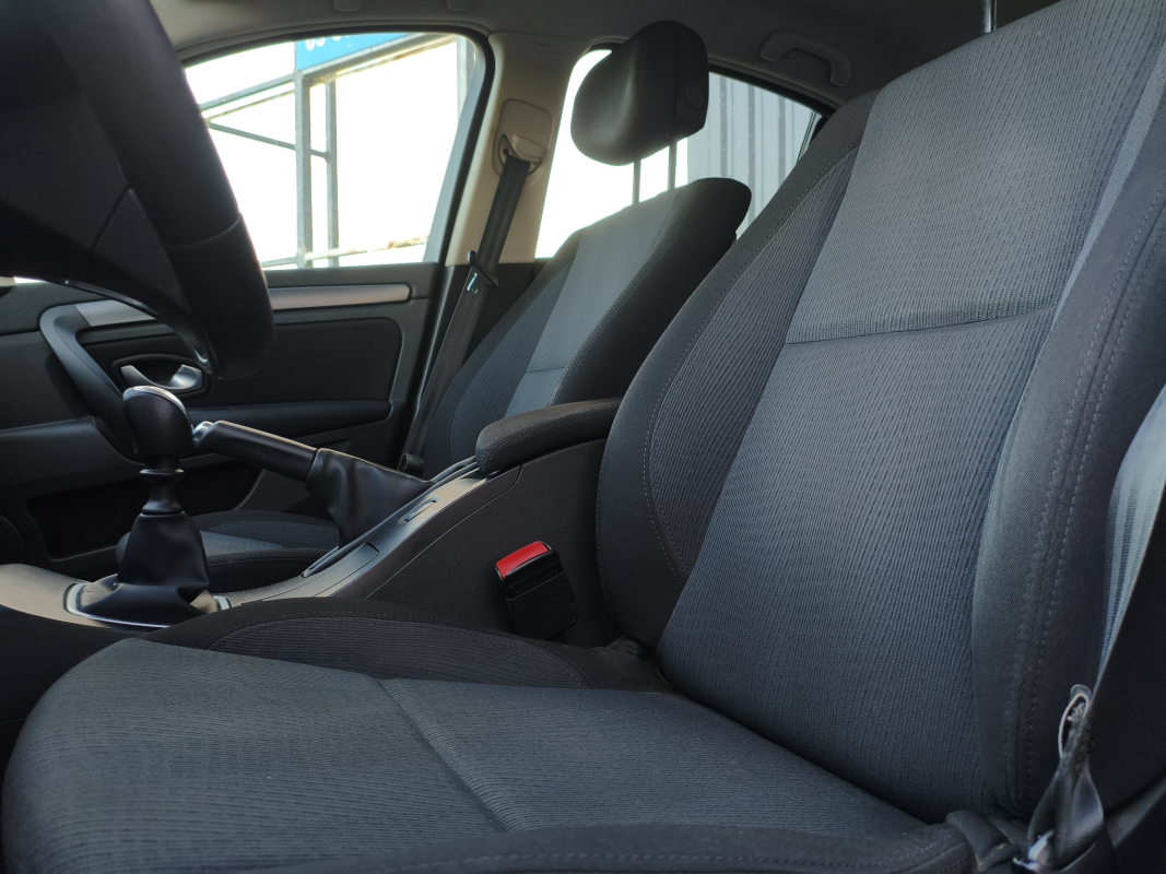 Renault Laguna — 11