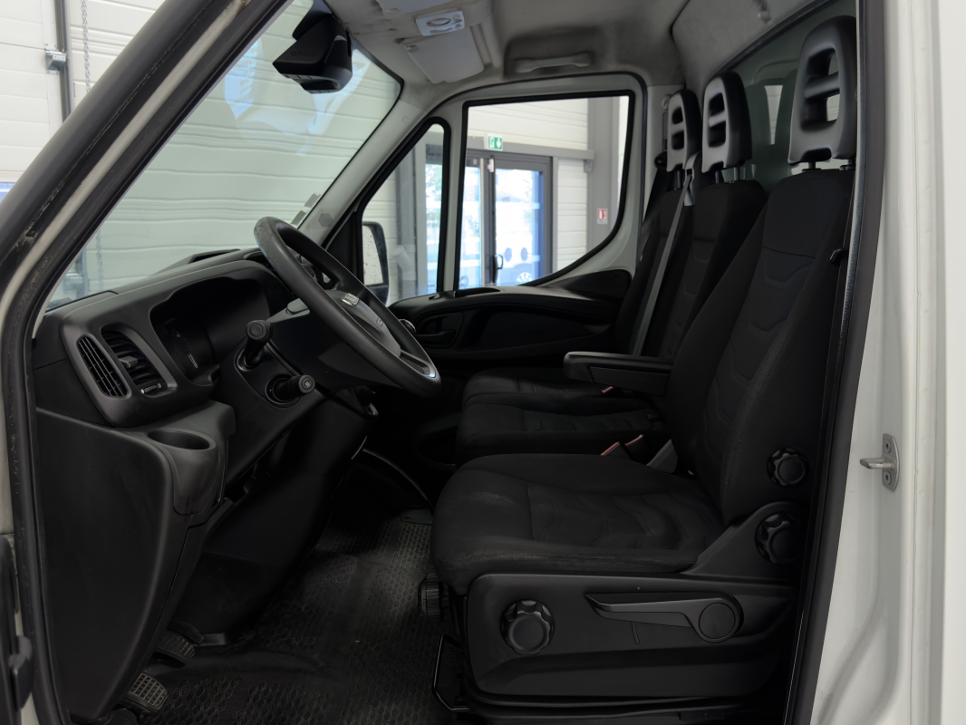 Iveco Daily — 12