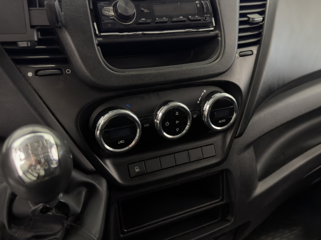 Iveco Daily — 22