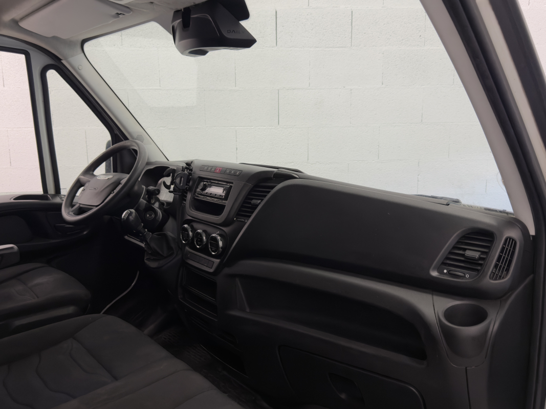 Iveco Daily — 16