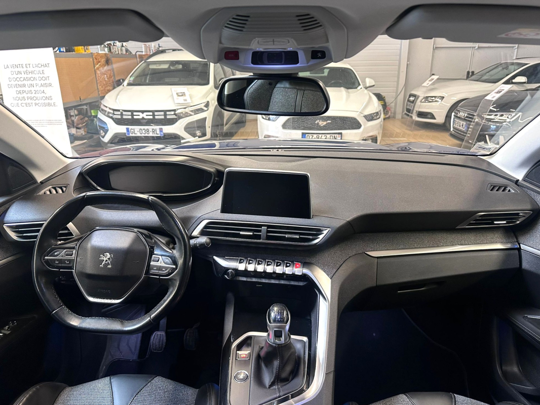 Peugeot 3008 — 14