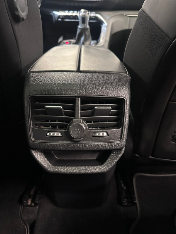 Peugeot 3008 — 27
