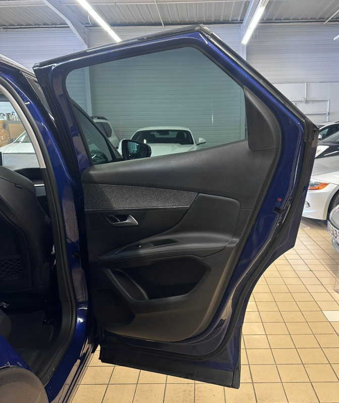 Peugeot 3008 — 33
