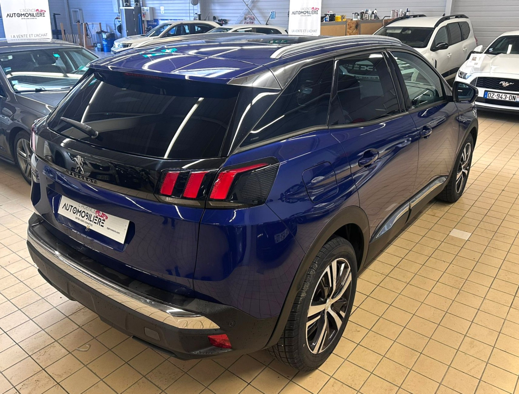 Peugeot 3008 — 8