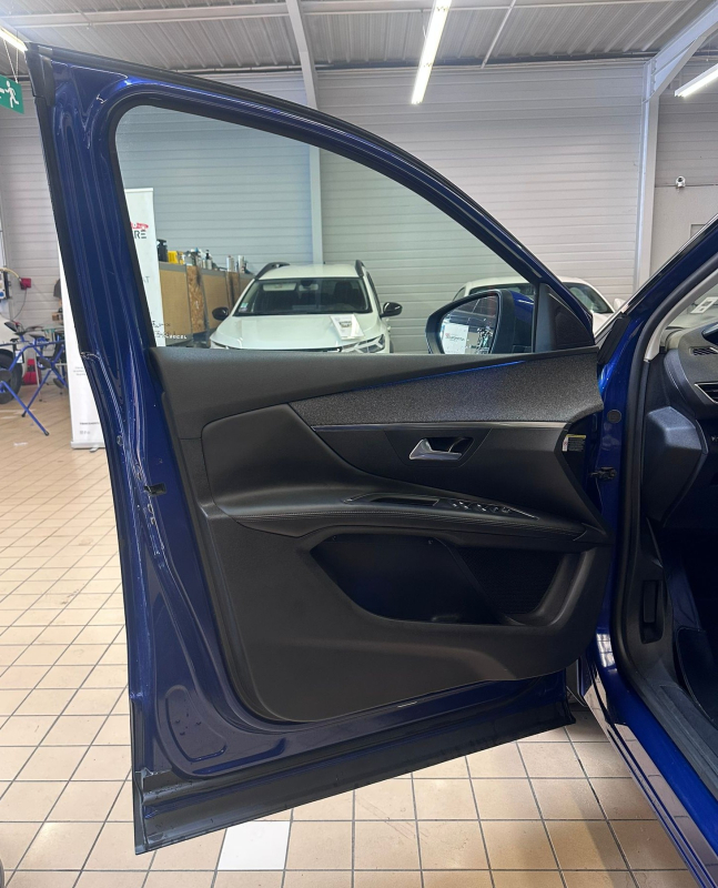 Peugeot 3008 — 30