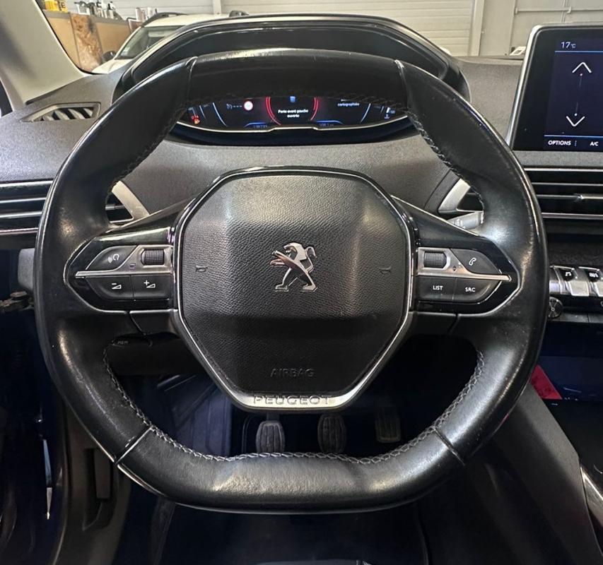 Peugeot 3008 — 23