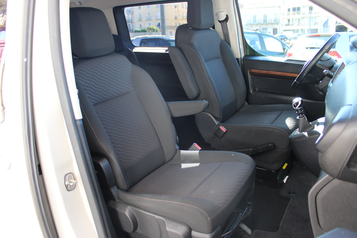 Toyota PROACE Verso — 13
