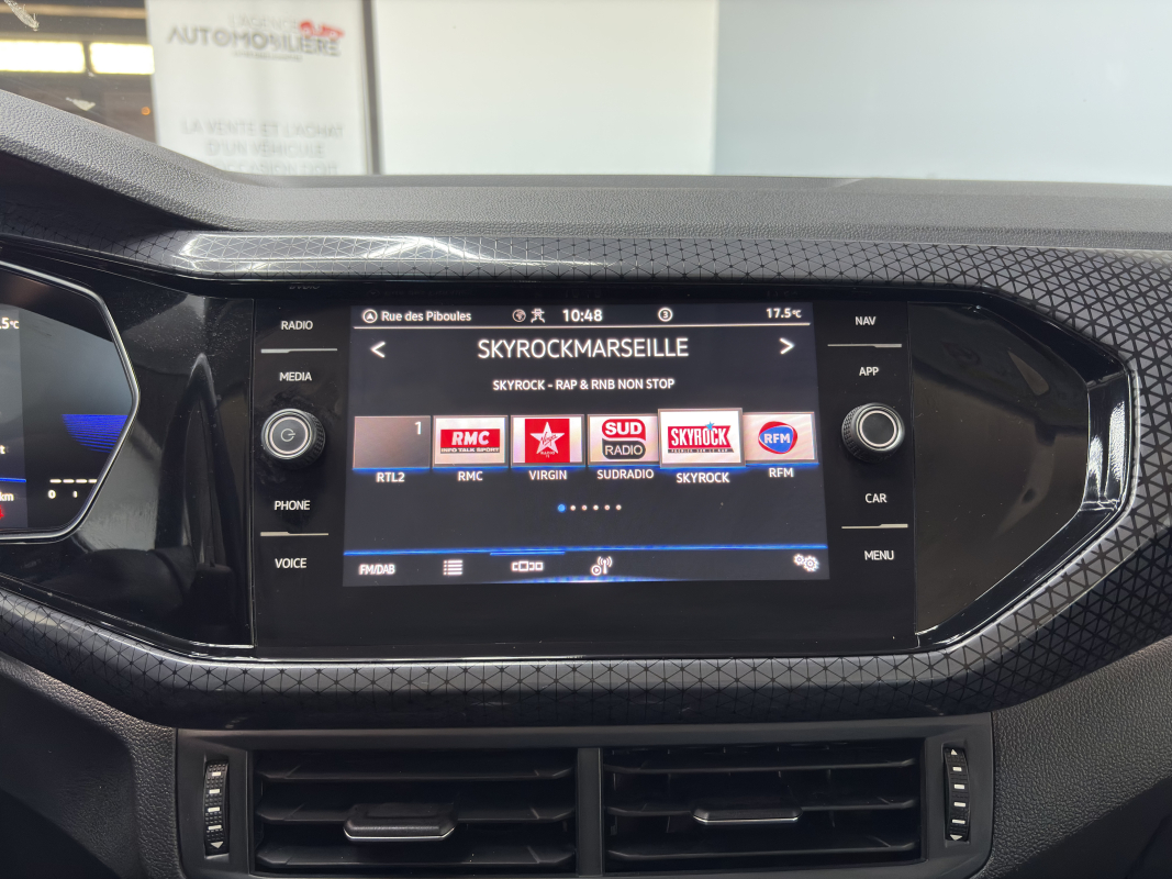 Volkswagen T-Cross — 28