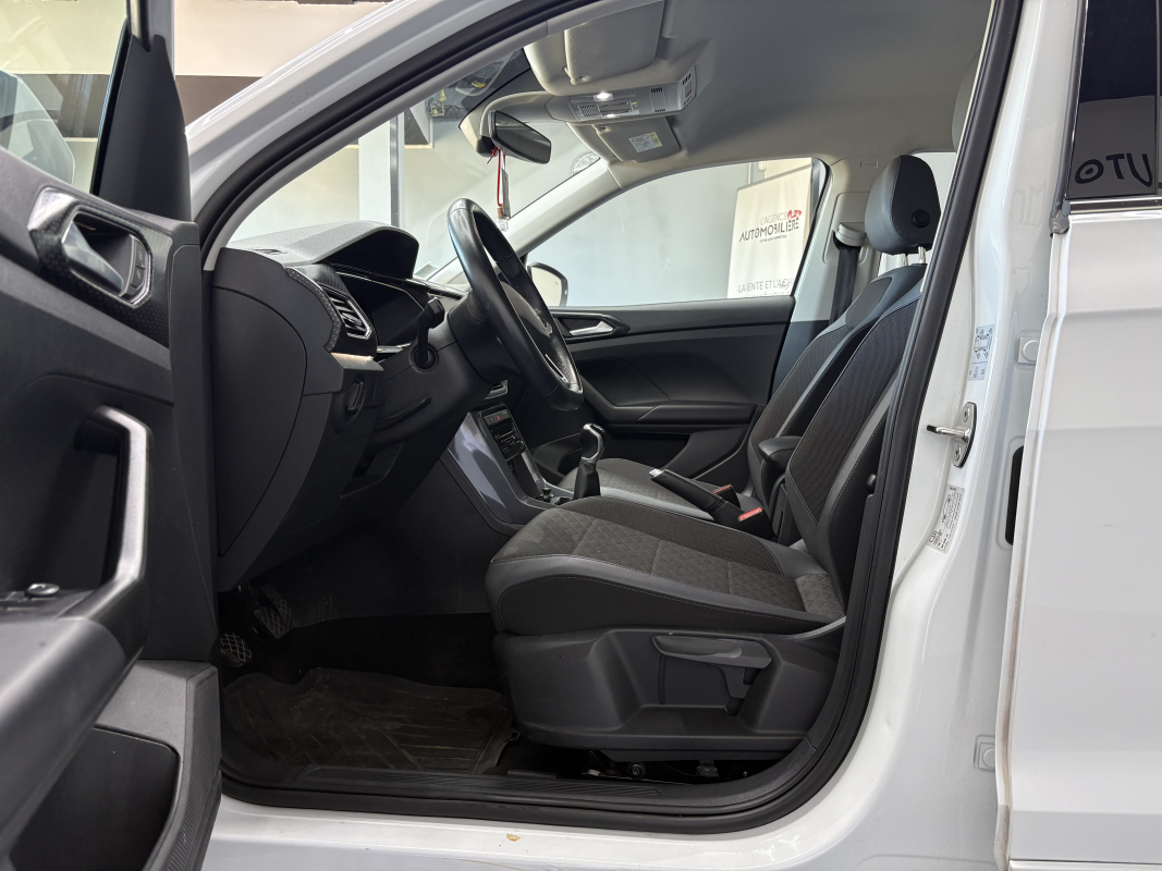 Volkswagen T-Cross — 9
