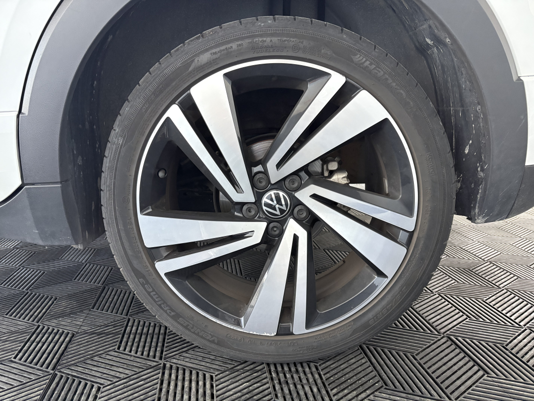 Volkswagen T-Cross — 23