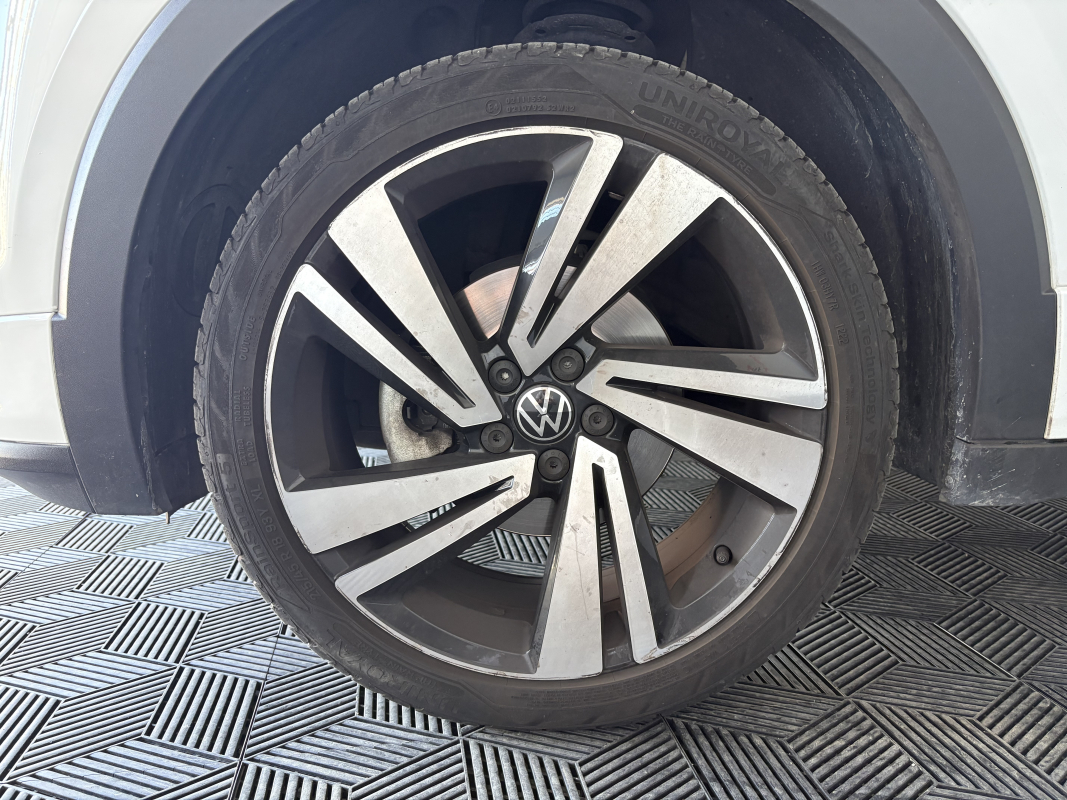 Volkswagen T-Cross — 25