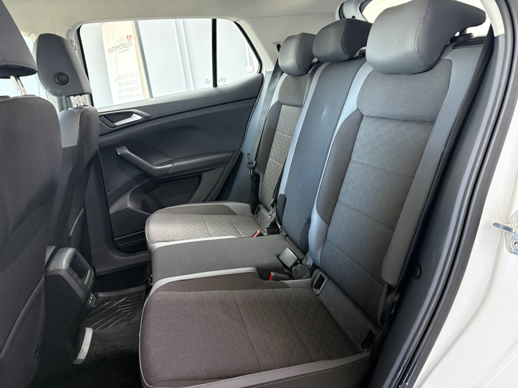 Volkswagen T-Cross — 21