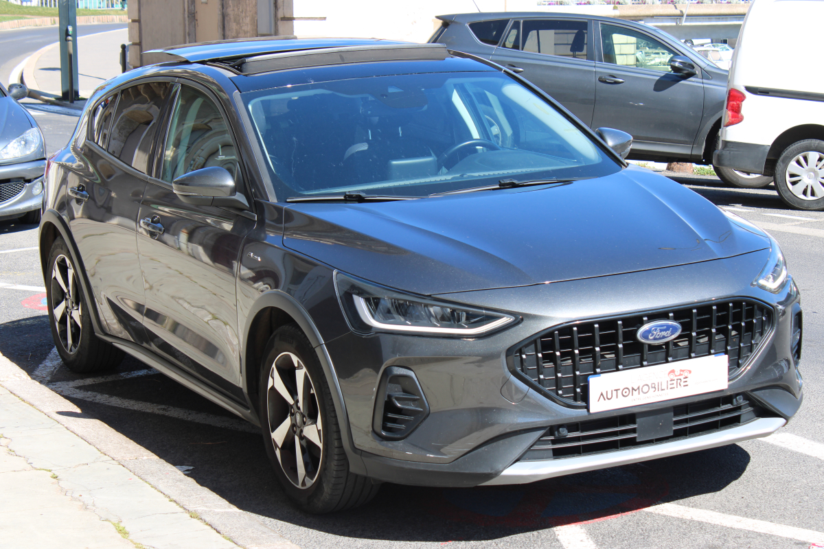 Ford Focus — 3