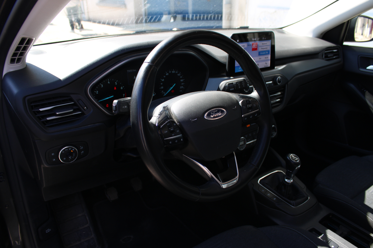 Ford Focus — 11
