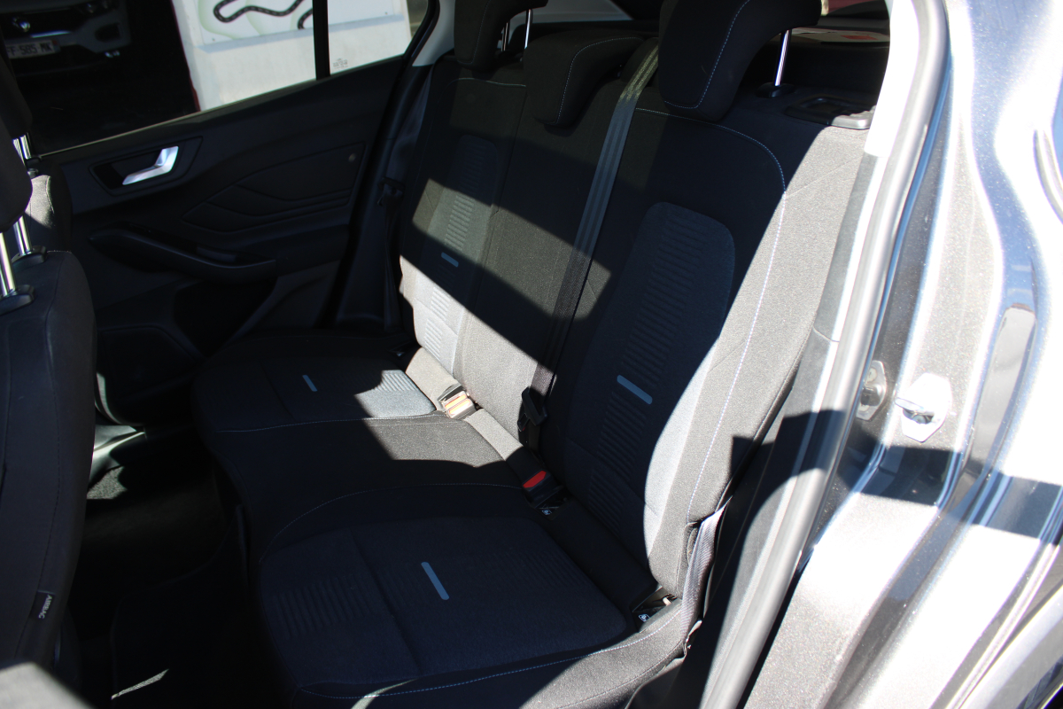 Ford Focus — 27